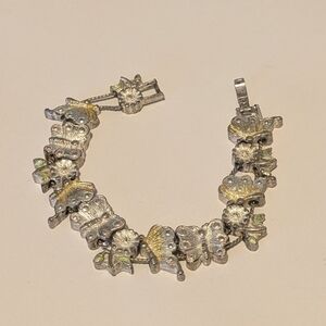 Vintage Spring Silvertone Slider Charm Bracelet